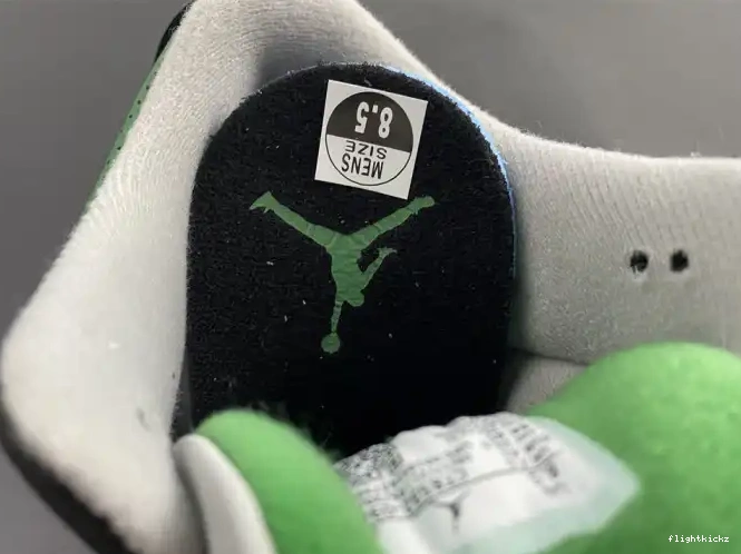 Pine Air Green 3 CT8532-030 Jordan 0520